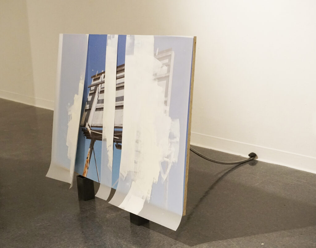 An image of an artwork installed in a gallery.